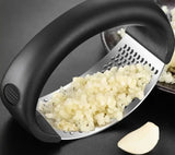 Prensa de Alho Manual em Aço Inoxidável - Triturador e Picador de Alho para Cozinha